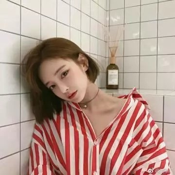 娜姐背后的男人 海报